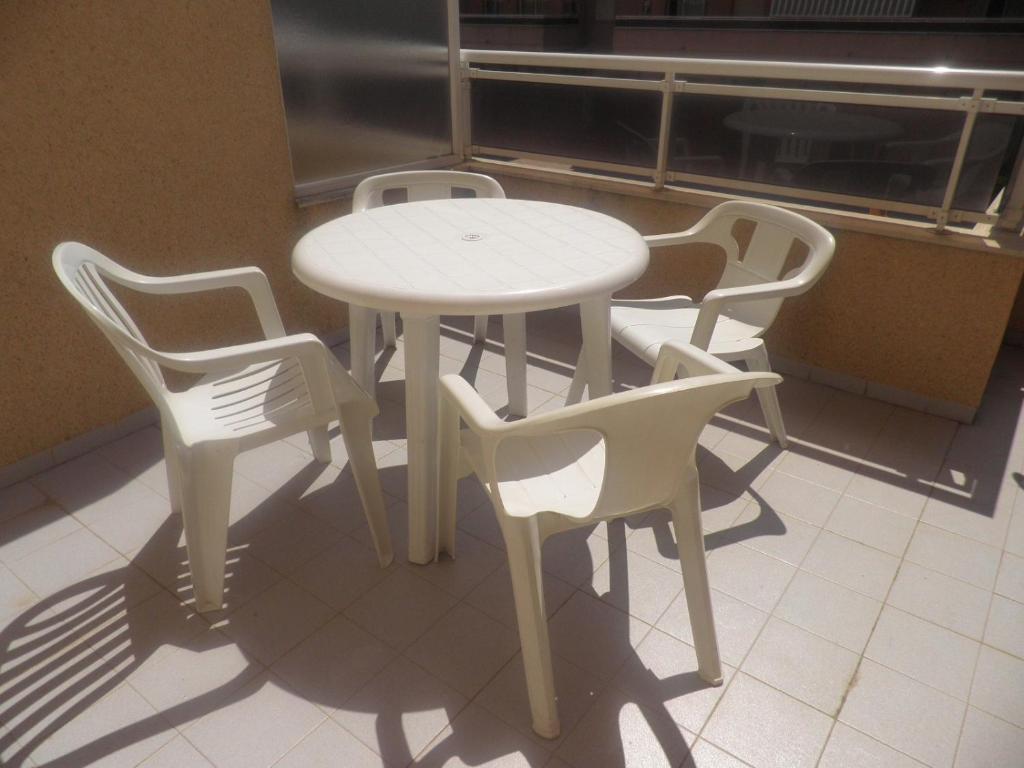 Rvhotels Apartamentos Ses Illes Blanes Extérieur photo