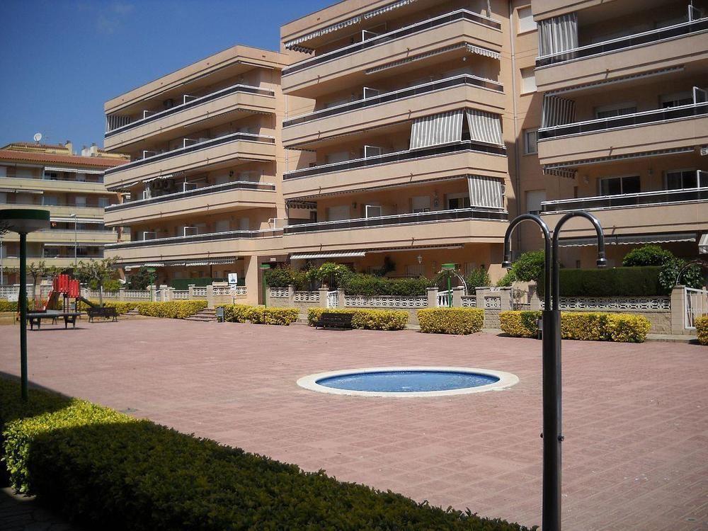 Rvhotels Apartamentos Ses Illes Blanes Extérieur photo