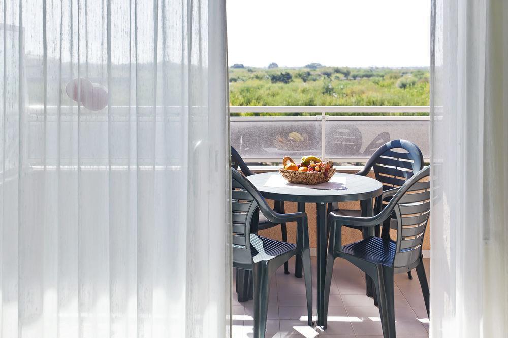 Rvhotels Apartamentos Ses Illes Blanes Extérieur photo