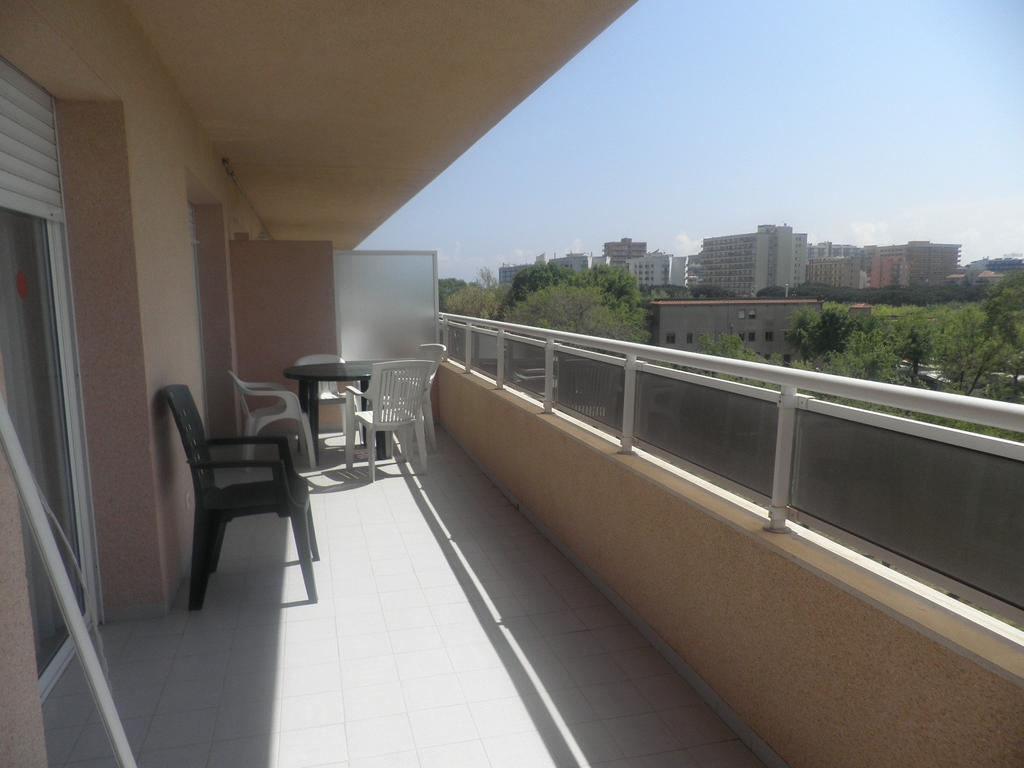 Rvhotels Apartamentos Ses Illes Blanes Extérieur photo